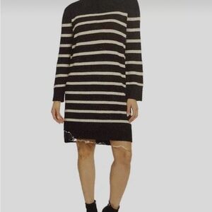 Jessica Simpson Black and Cream Striped Long Sleeve Dress
